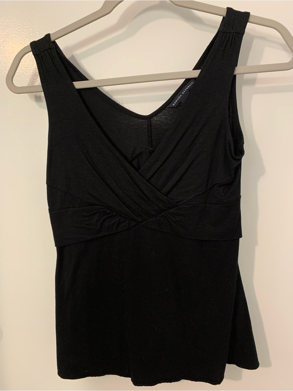 Banana Republic Black V Neck Sleeveless Top Size XS